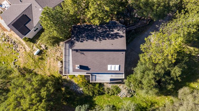 13738 Sun Forest Dr, Penn Valley, CA 95946
