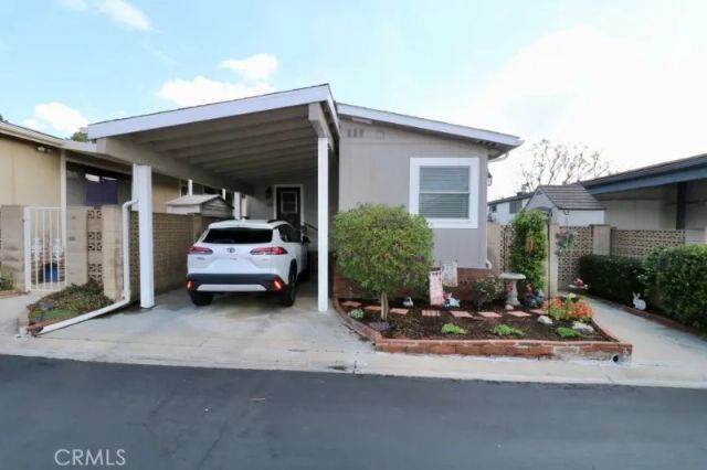 736 Terrace Lake 324, Brea, CA 92821