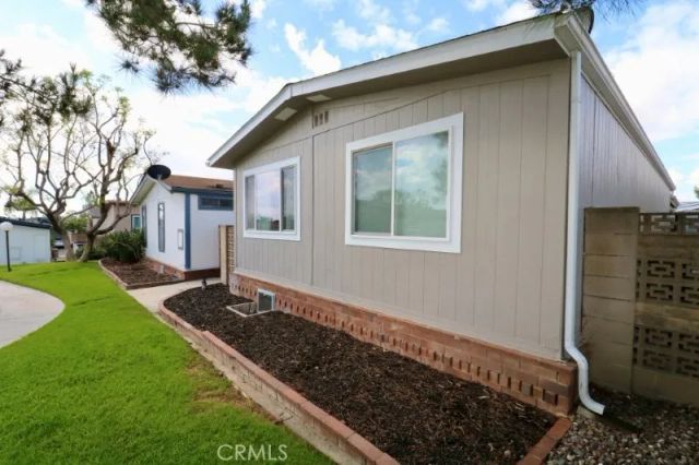 736 Terrace Lake 324, Brea, CA 92821