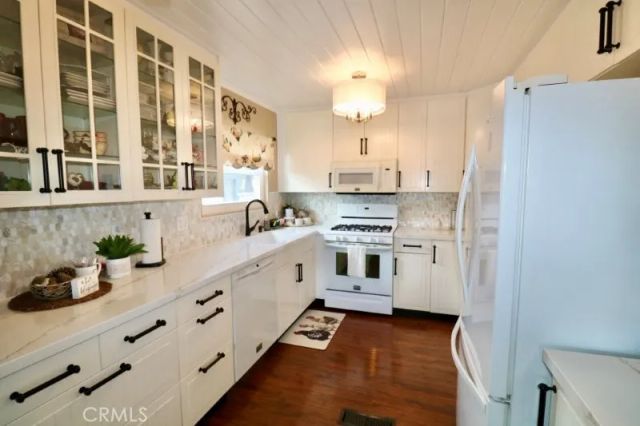736 Terrace Lake 324, Brea, CA 92821