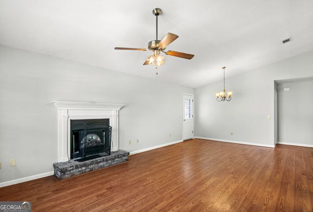 1103 Tomahawk Trail, Hinesville, GA 31313