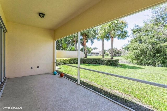 170 Euphrates Circle, Palm Beach Gardens, FL 33410