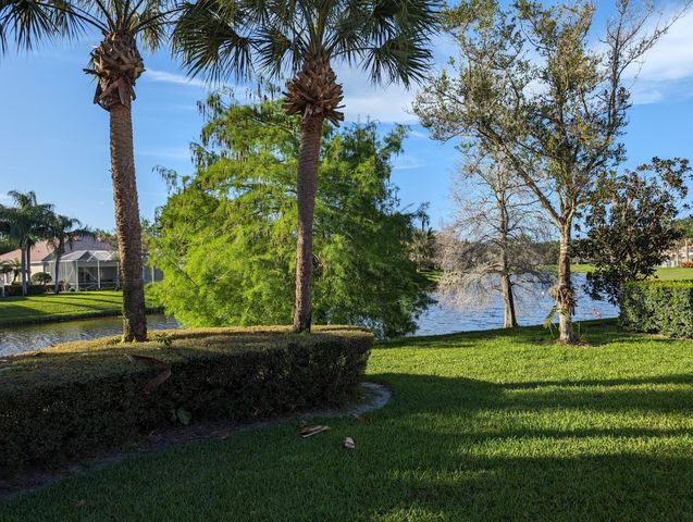 170 Euphrates Circle, Palm Beach Gardens, FL 33410