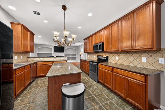 39 Atwell Park, San Antonio, TX 78254