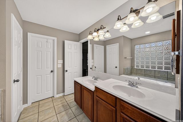 39 Atwell Park, San Antonio, TX 78254