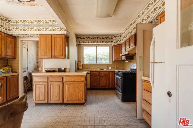 354 21st Street, Santa Monica, CA 90402