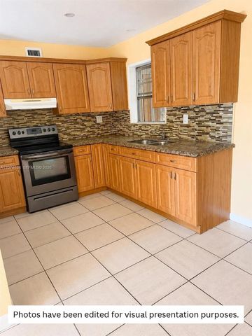 3640 NW 3rd Street, Lauderhill, FL 33311