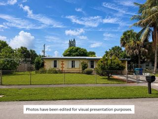 3640 NW 3rd Street, Lauderhill, FL 33311
