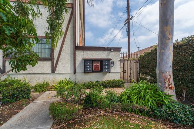 535 E 223rd Street 16, Carson, CA 90745