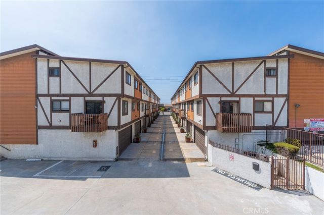 535 E 223rd Street 16, Carson, CA 90745