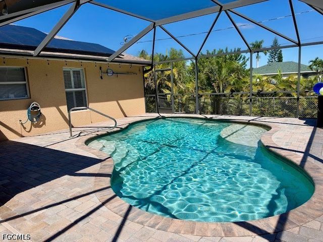 1817 NW 3rd PL, Cape Coral, FL 33993