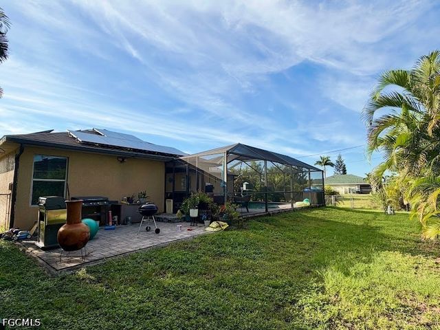 1817 NW 3rd PL, Cape Coral, FL 33993