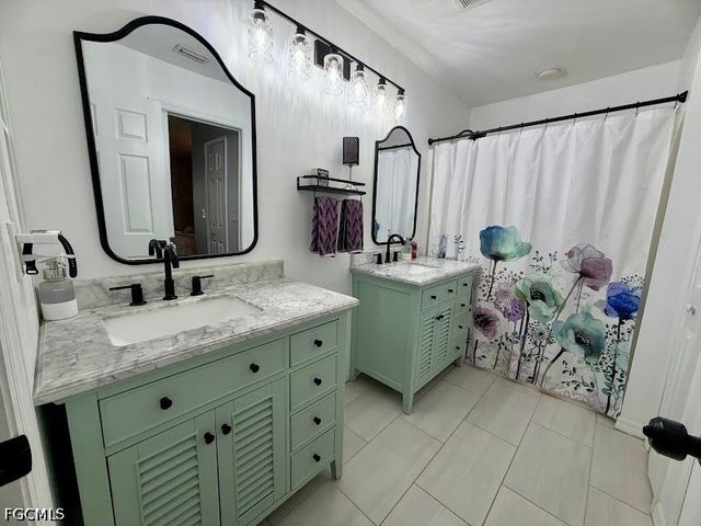 1817 NW 3rd PL, Cape Coral, FL 33993