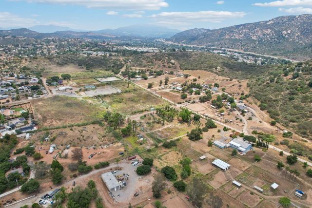 14930 Shanteau Dr 57, El Cajon, CA 92021