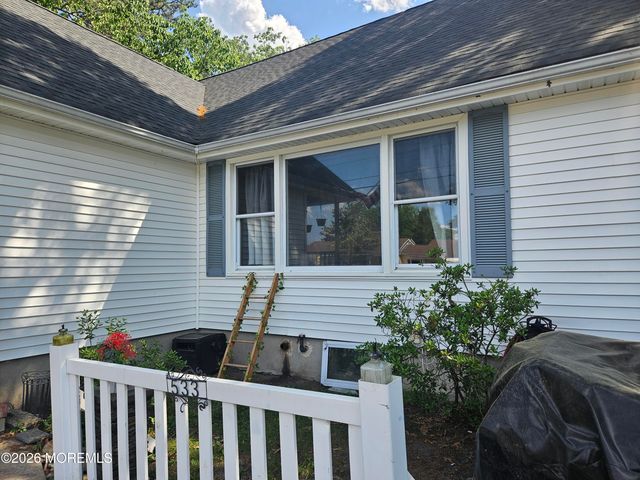 533 Huntington Avenue, Pine Beach, NJ 08741