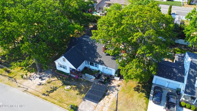 533 Huntington Avenue, Pine Beach, NJ 08741