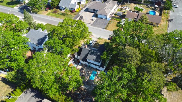 533 Huntington Avenue, Pine Beach, NJ 08741