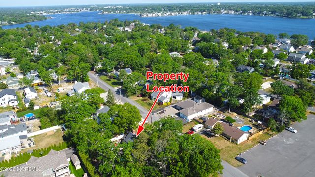 533 Huntington Avenue, Pine Beach, NJ 08741