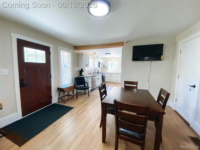 10514 Hamburg Road, Whitmore Lake, MI 48189
