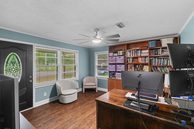 6970 Walden Dr, Kinsey, AL 36303