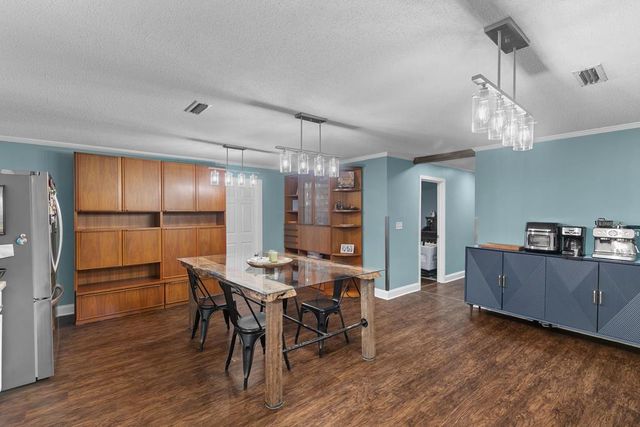 6970 Walden Dr, Kinsey, AL 36303