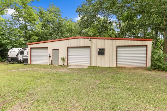 6970 Walden Dr, Kinsey, AL 36303