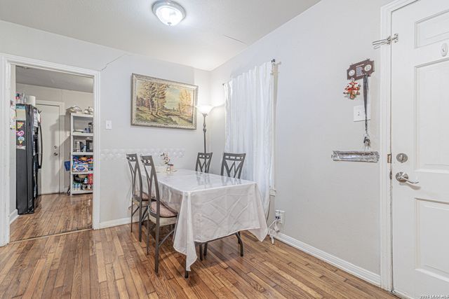 130 Hub, San Antonio, TX 78220