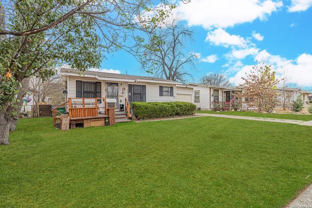 130 Hub, San Antonio, TX 78220