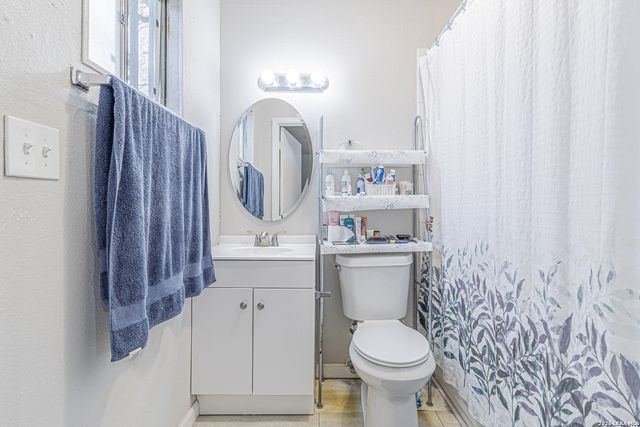 130 Hub, San Antonio, TX 78220