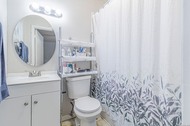 130 Hub, San Antonio, TX 78220