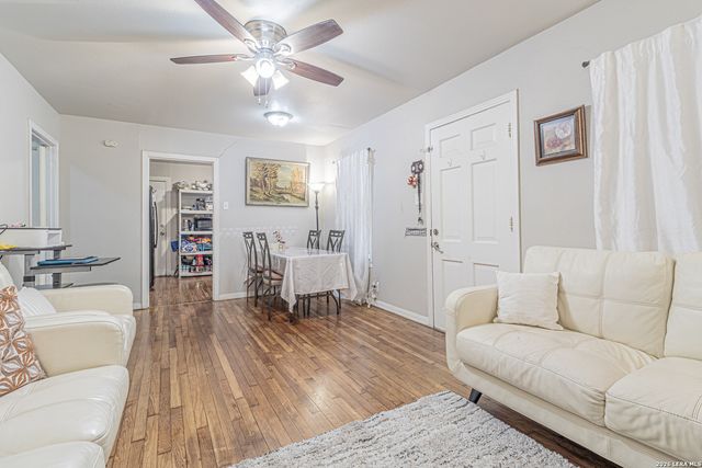 130 Hub, San Antonio, TX 78220