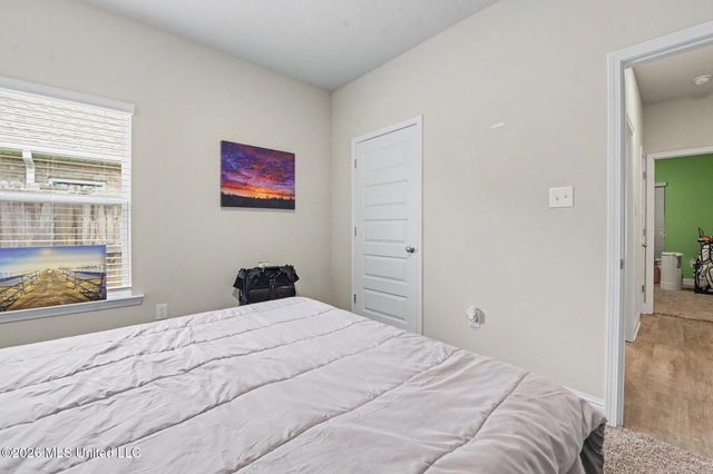 7360 Shearwater Way, Ocean Springs, MS 39564