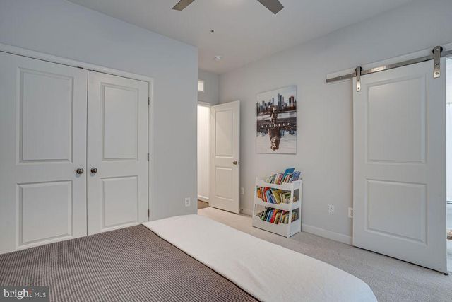 518 TRIGGERFISH DR, Oxon Hill, MD 20745