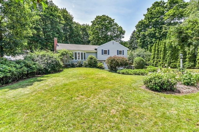 315 Hale St, Beverly, MA 01915