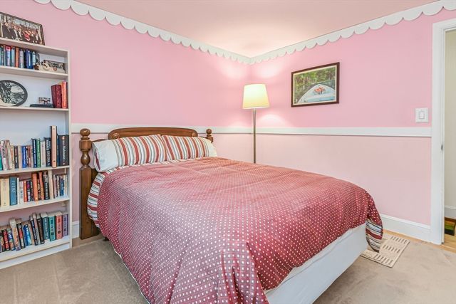 315 Hale St, Beverly, MA 01915
