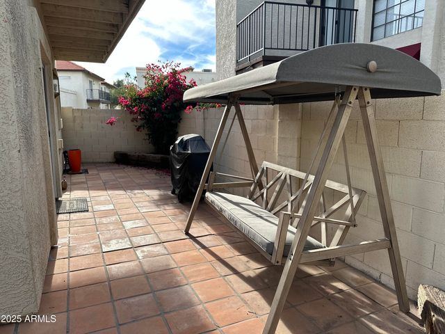 5018 E SIESTA Drive 3, Phoenix, AZ 85044