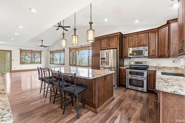 10227 Jefferson Road, Osceola, IN 46561