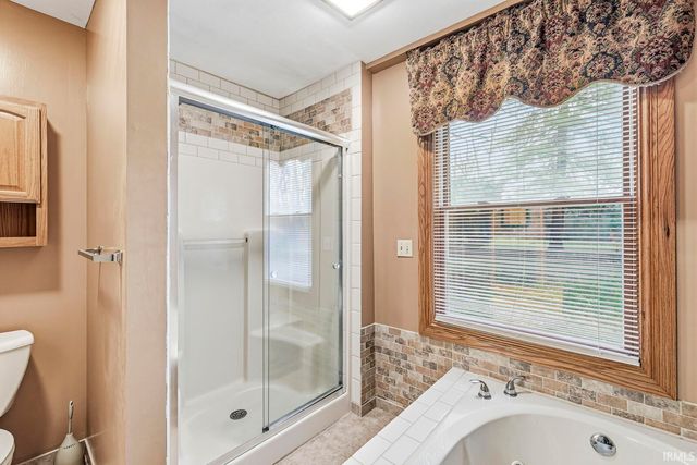 10227 Jefferson Road, Osceola, IN 46561