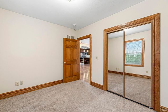 10227 Jefferson Road, Osceola, IN 46561