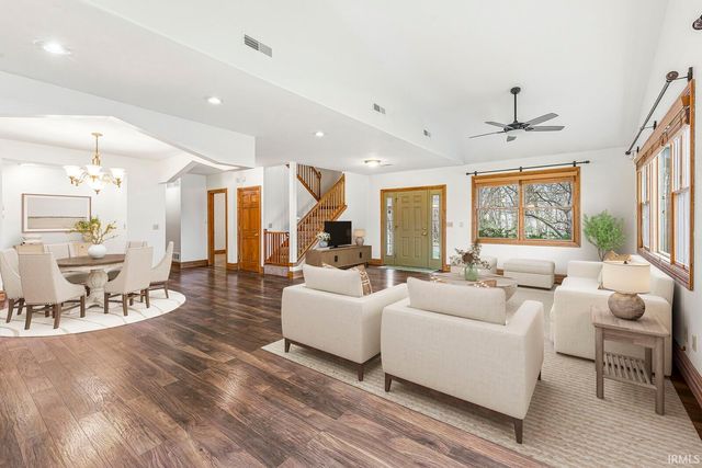 10227 Jefferson Road, Osceola, IN 46561