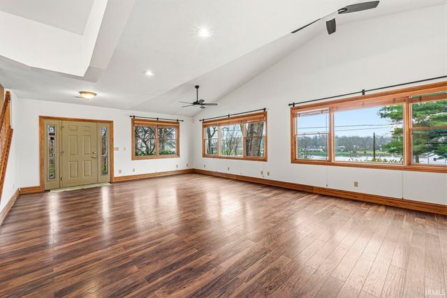 10227 Jefferson Road, Osceola, IN 46561