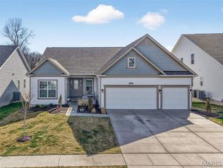 8020 Cotswald Trail, Cottleville, MO 63304