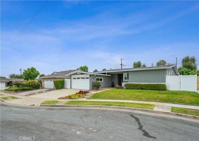 1811 Bea Way, La Habra, CA 90631