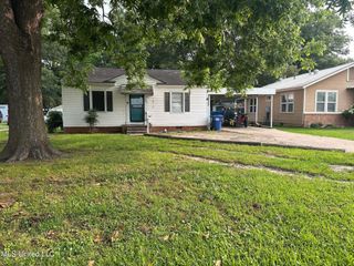 504 Yale Street, Cleveland, MS 38732