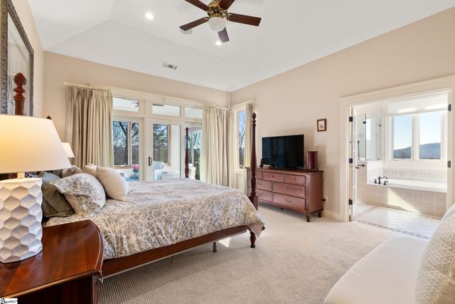 134 Ridgerunner Way, Travelers Rest, SC 29690