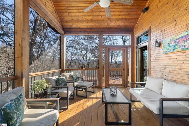 134 Ridgerunner Way, Travelers Rest, SC 29690