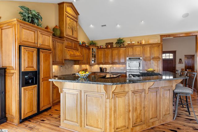 134 Ridgerunner Way, Travelers Rest, SC 29690