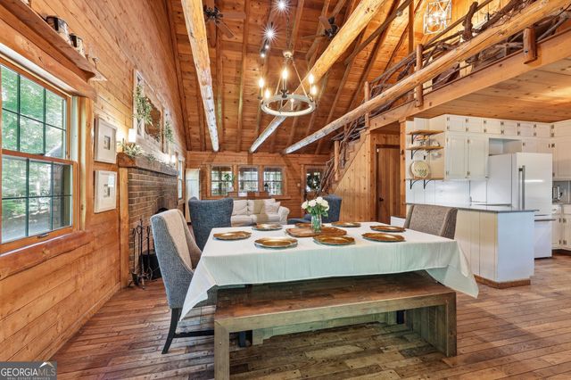 282 Jarrett Manor Estates Road, Toccoa, GA 30577
