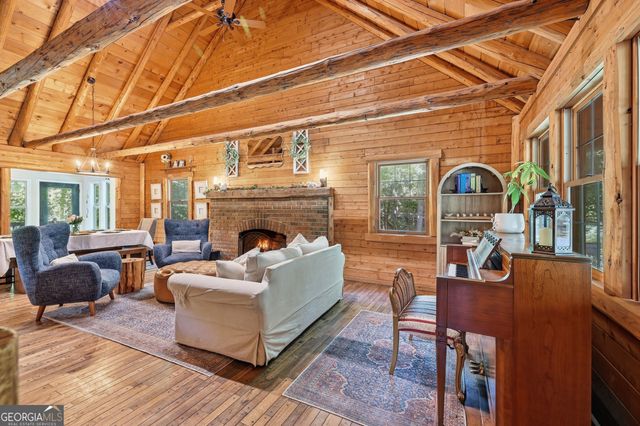 282 Jarrett Manor Estates Road, Toccoa, GA 30577