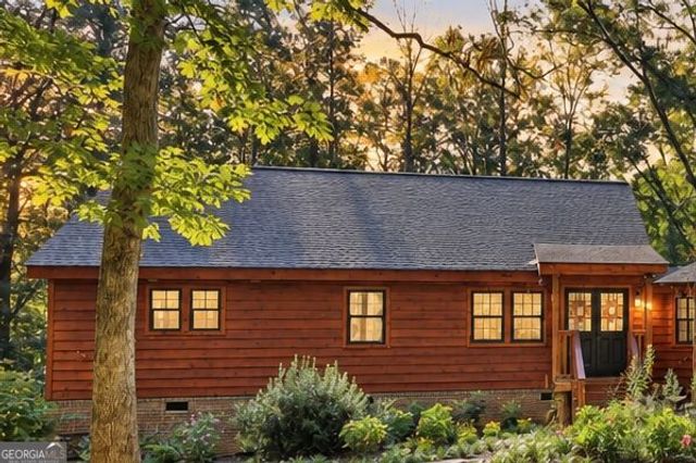 282 Jarrett Manor Estates Road, Toccoa, GA 30577